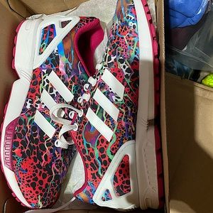 Women’s size 6.5 Adidas Cheetah Print Flux